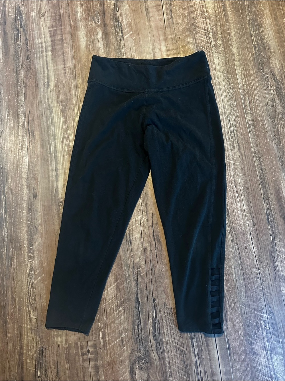 Victoria’s Secret sport capri leggings